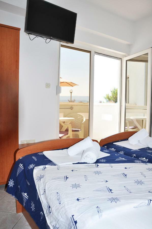 Sunrise Studio Apartments 3 Lokva Rogoznica Bagian luar foto